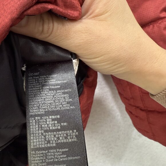 Marmot Jacket Womens Small Red 700 Fill Down Hooded Puffer Insulated Winter Coat - Picture 11 of 16